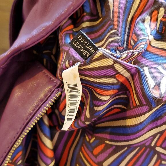 Marc by Marc Jacobs Preppy Lamb Leather Hayley Tote - Picture 10 of 16